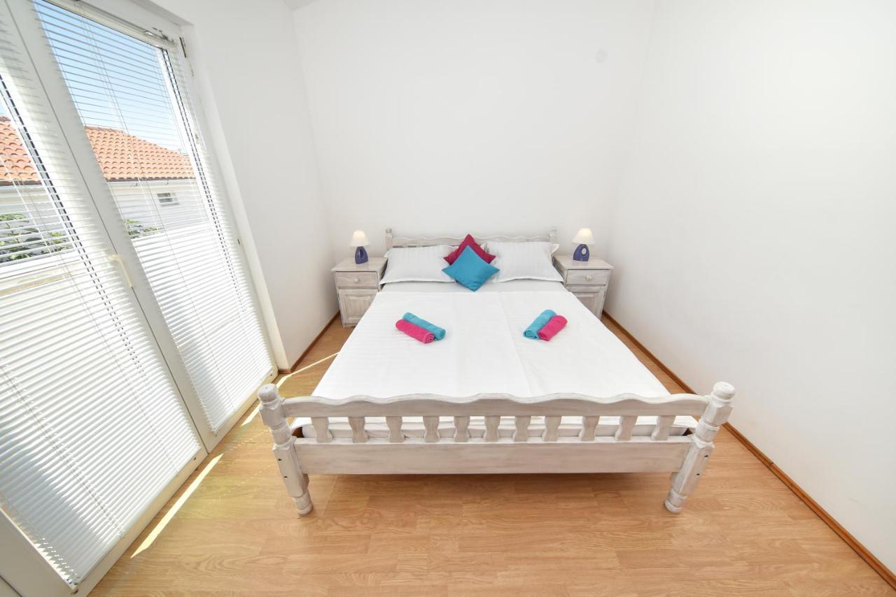 ויר Apartments Krepo מראה חיצוני תמונה