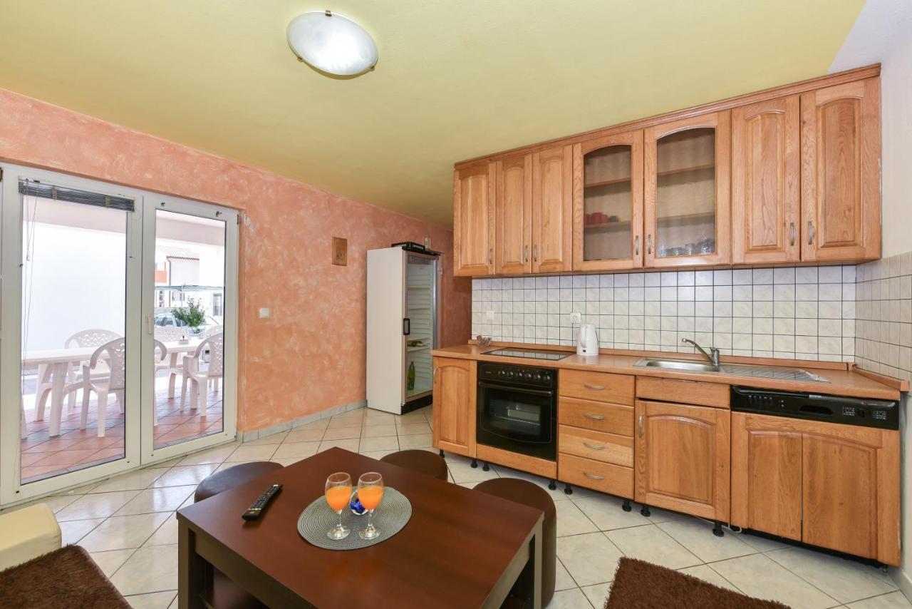 ויר Apartments Krepo מראה חיצוני תמונה