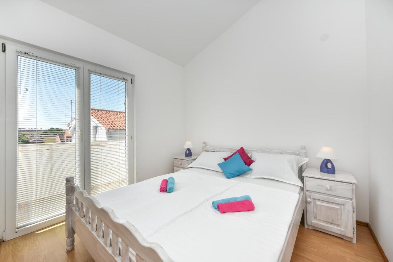 ויר Apartments Krepo מראה חיצוני תמונה