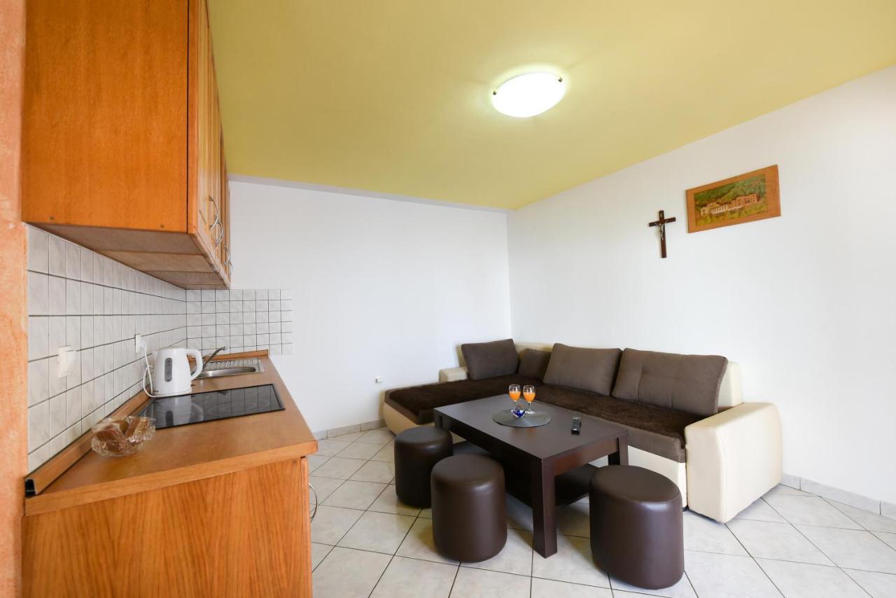 ויר Apartments Krepo מראה חיצוני תמונה