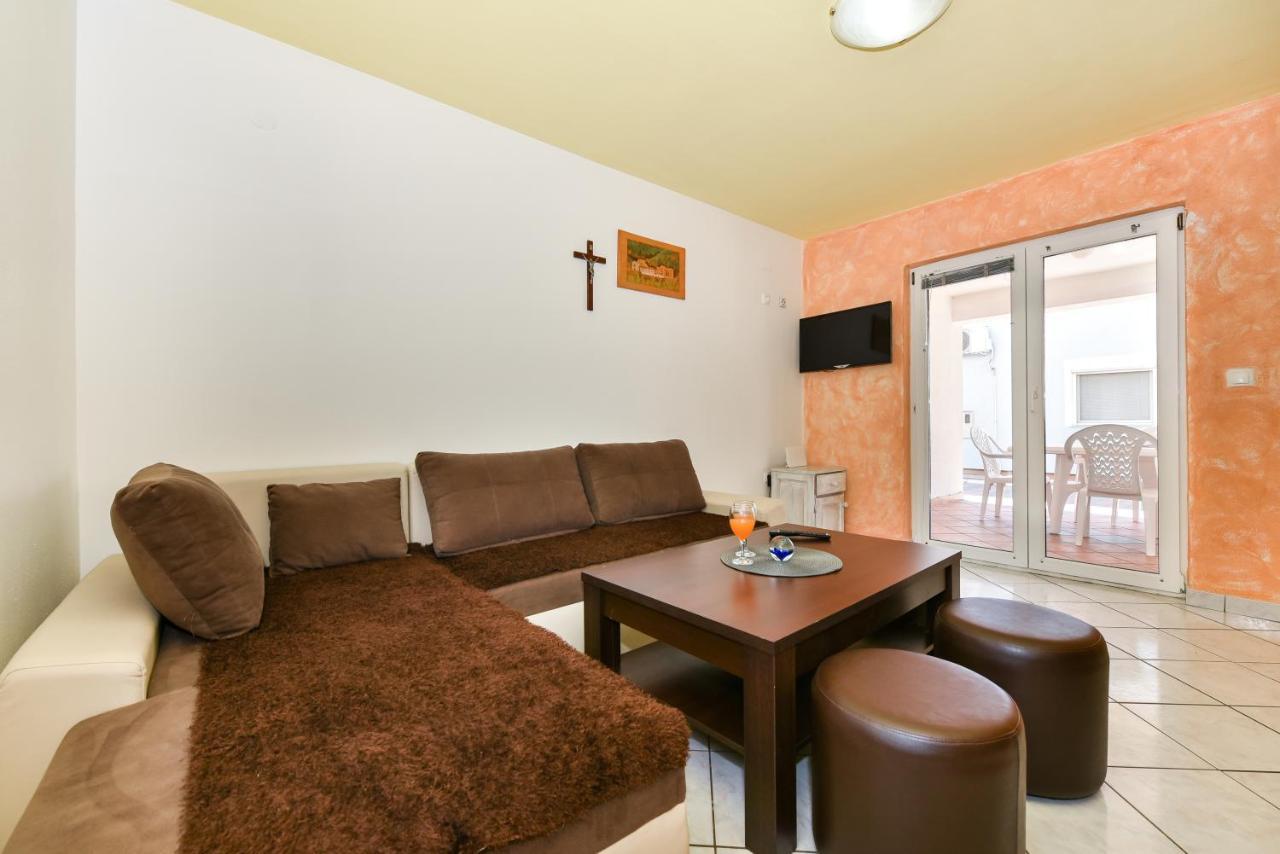 ויר Apartments Krepo מראה חיצוני תמונה