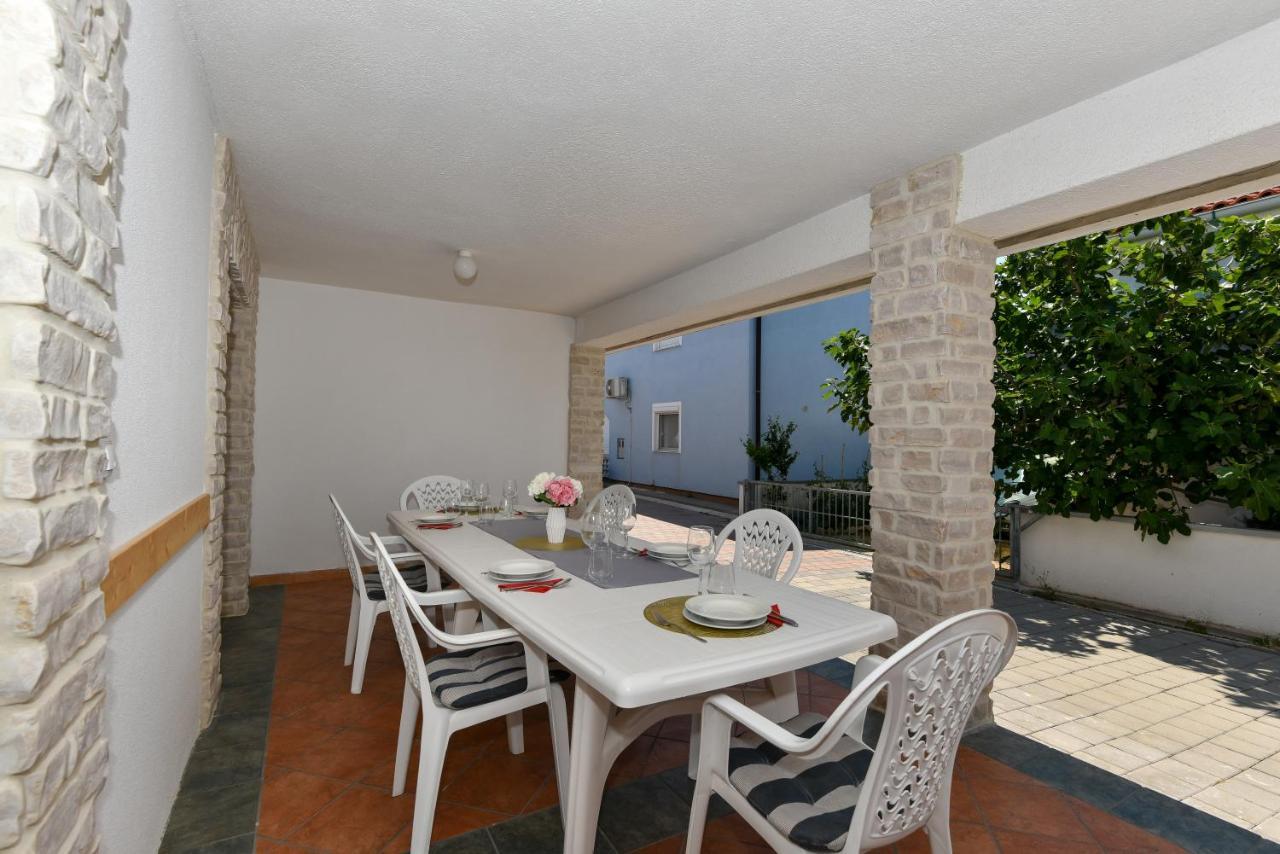 ויר Apartments Krepo מראה חיצוני תמונה