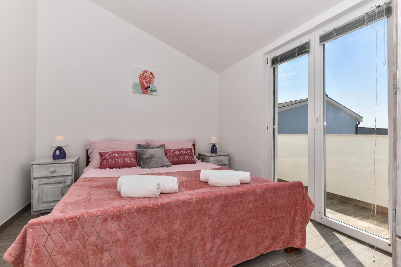 ויר Apartments Krepo מראה חיצוני תמונה